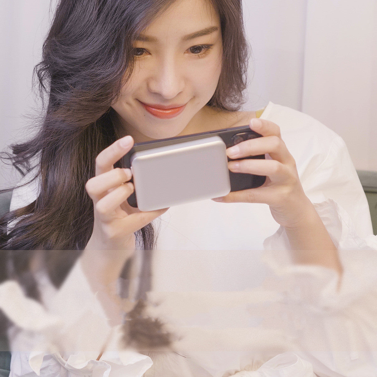 Applicable To12 Wireless Magnetic Charging Power Bank Mobile Power Sup